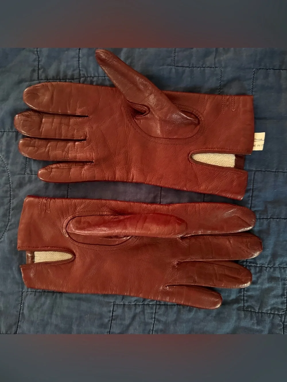 Etienne Aigner 7.5 Italian Made Leather Gloves Reddish Brown